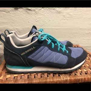 Women’s Merrell tennis shoes